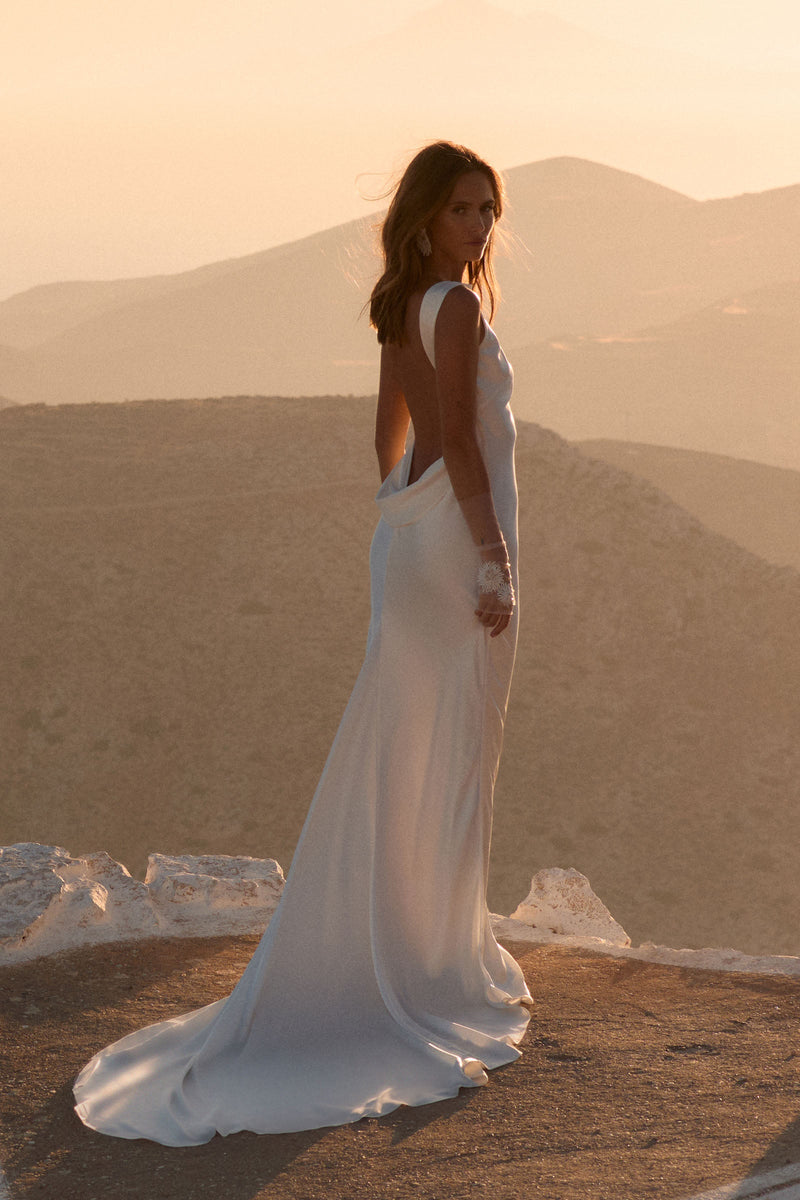 Tia | Simple Wedding Dresses Grace Loves Lace NZ Tia | Simple Wedding Dresses Grace Loves Lace NZ