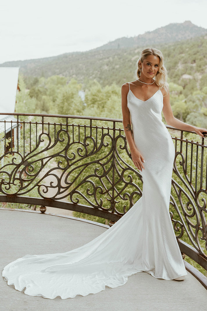 Grace Bride Kenzie in Oceania