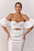 An off the shoulder wedding dress with puff sleeves_L_