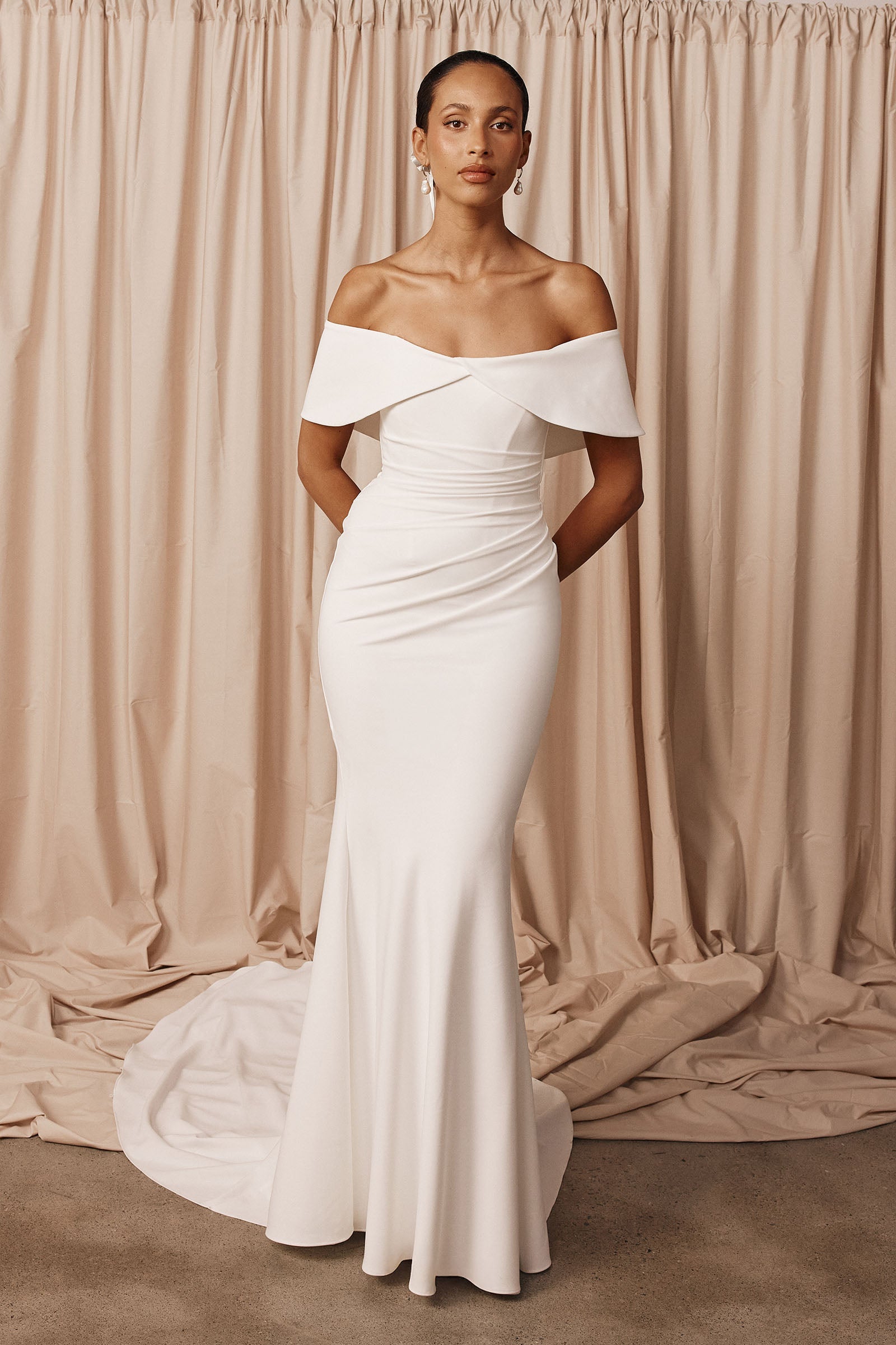 Off-the-shoulder crepe wedding dress_XS_