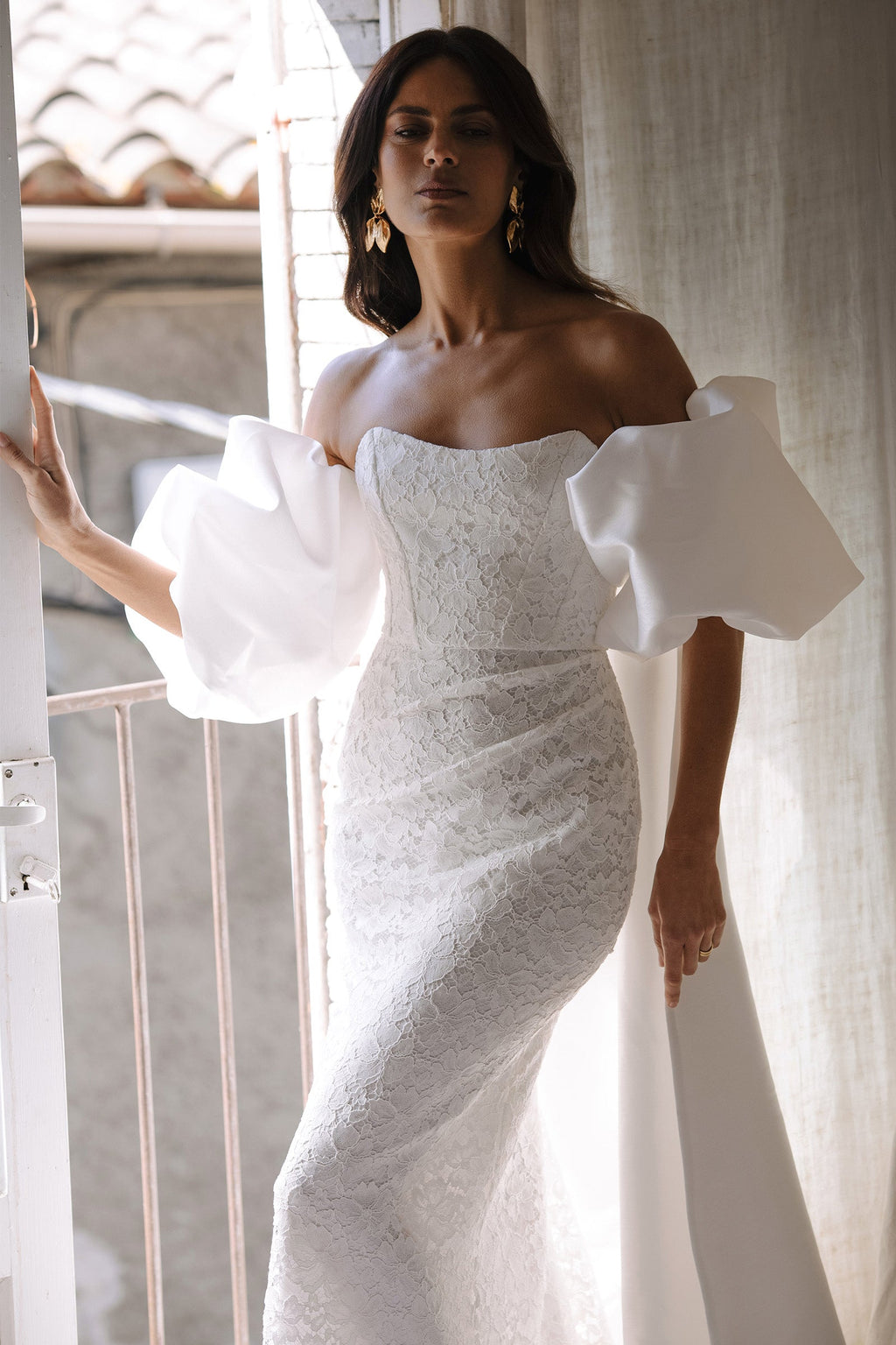 Puff Sleeve Satin Bridal Cape